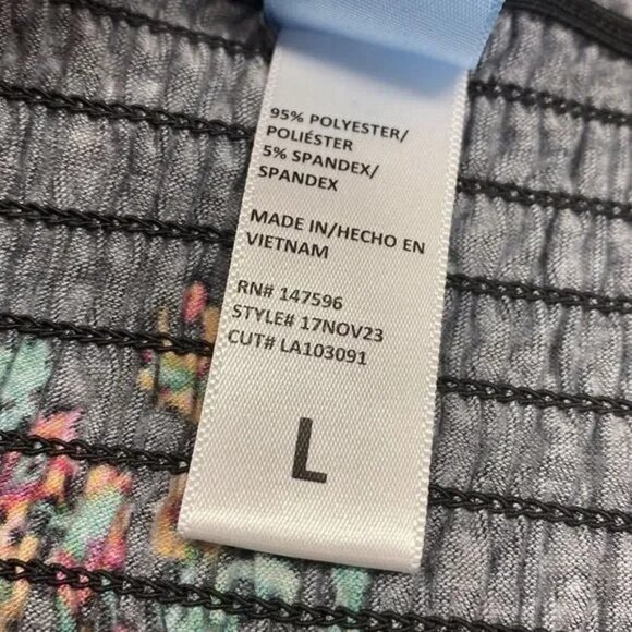 M. FASIS BLACK FLORAL ON OR OFF SHOULDER SMOCKED TOP SLIT MAXI DRESS SIZE LARGE - Picture 8 of 8